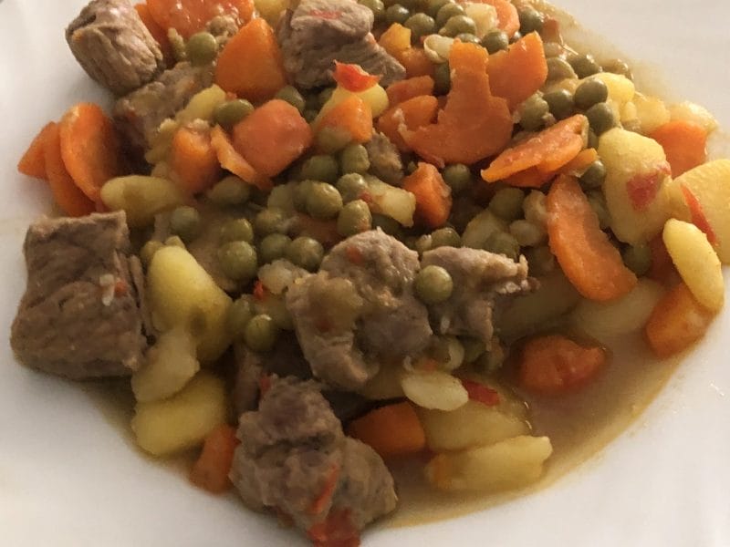 Cliquez pour zoomer ! Ragoût de porc aux légumes Thermomix par Jackdu25