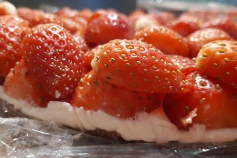Cliquez pour zoomer ! Tarte aux fraises sans cuisson Thermomix par Jennydoudou