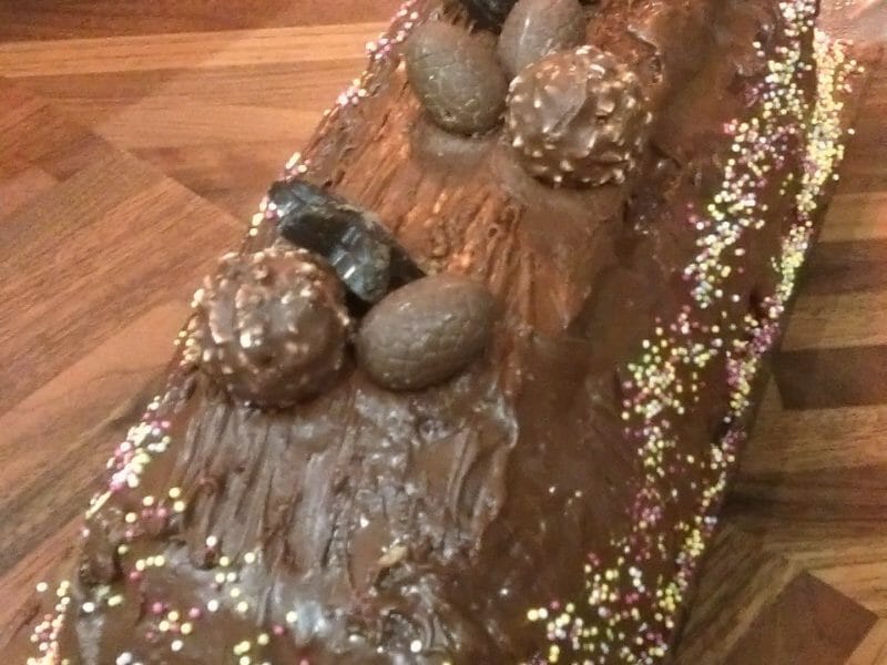 Cliquez pour zoomer ! Bûche Ferrero Rocher Thermomix par Caro humesc