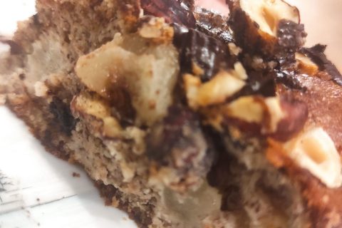 Cliquez pour zoomer ! Moelleux poires, noisettes et chocolat Thermomix par djinny