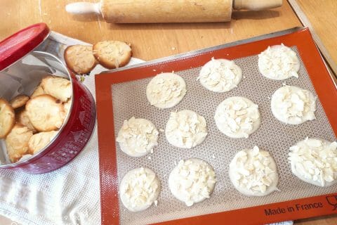 Cliquez pour zoomer ! Tuiles aux amandes Thermomix par djinny