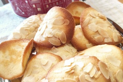 Cliquez pour zoomer ! Tuiles aux amandes Thermomix par djinny
