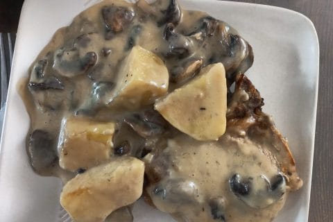 Cliquez pour zoomer ! Côtes de porc et sa sauce moutardée Thermomix par murielche