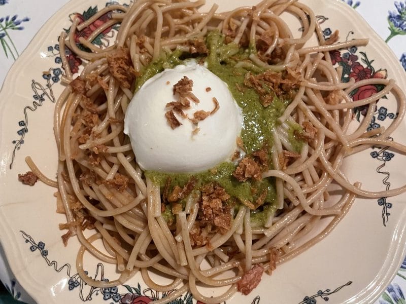 Cliquez pour zoomer ! Spaghettis au pesto de menthe fraîche Thermomix par likaanad