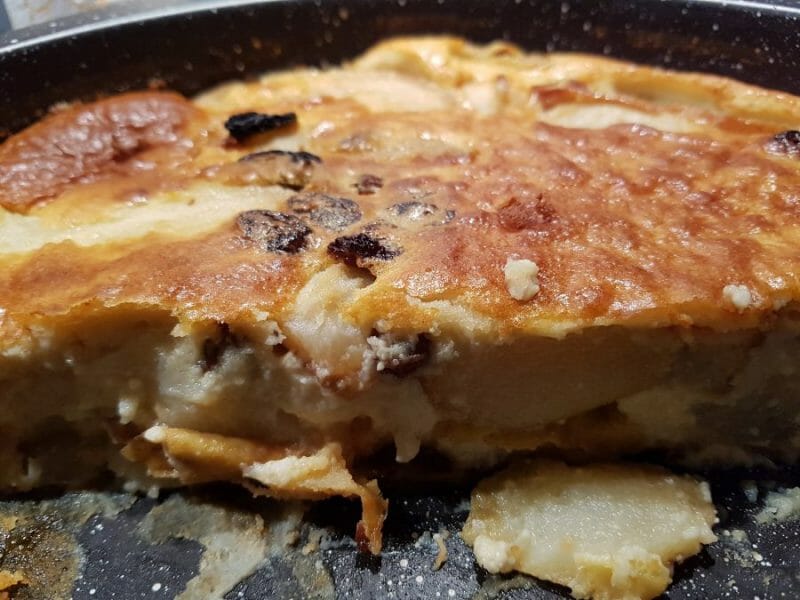 Cliquez pour zoomer ! Clafoutis aux poires et aux raisins secs Thermomix par Christel72