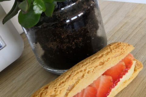 Cliquez pour zoomer ! Éclairs fraises chantilly Thermomix par Tiffany_7