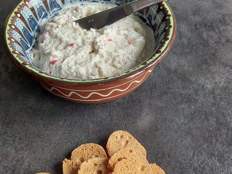 Cliquez pour zoomer ! Rillettes de radis roses au cheese cream Thermomix par titounette67