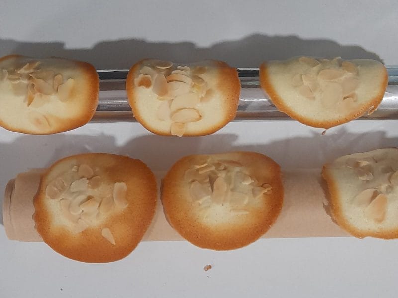 Cliquez pour zoomer ! Tuiles aux amandes Thermomix par Marotte51