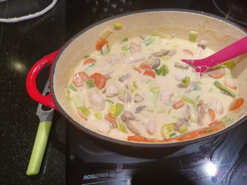Cliquez pour zoomer ! Blanquette de poulet Thermomix par Niinou
