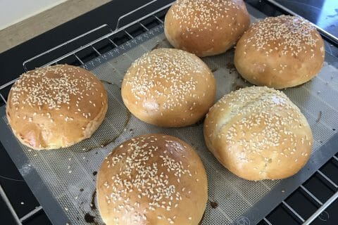 Cliquez pour zoomer ! Pains hamburger Thermomix par Arnaud35
