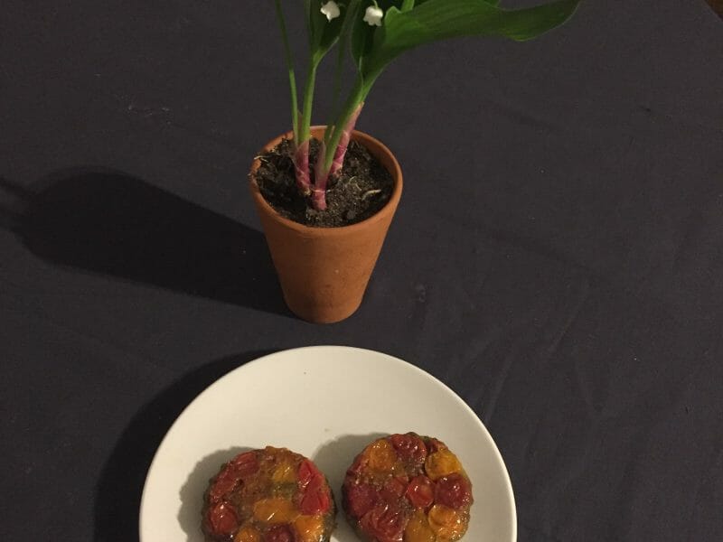 Cliquez pour zoomer ! Tatin de tomates cerises à la tapenade Thermomix par Arnaud35
