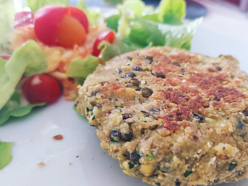 Cliquez pour zoomer ! Steaks lentilles, pois chiches, courgettes Thermomix par Natha67