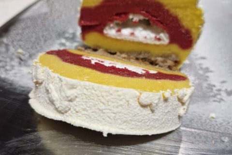 Cliquez pour zoomer ! Bûche glacée mangue et framboise Thermomix par sharlouze