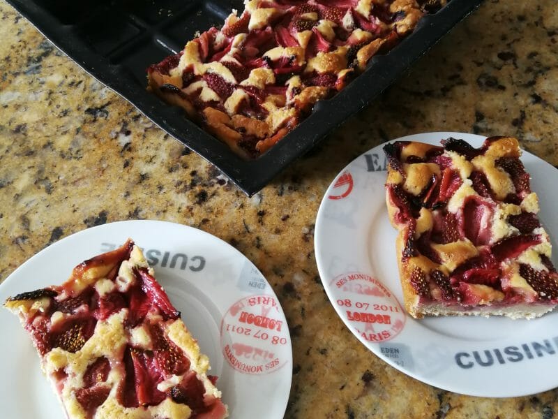 Cliquez pour zoomer ! Gâteau aux fraises Thermomix par Candie