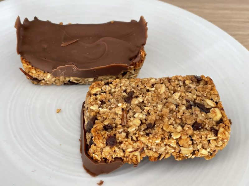 Cliquez pour zoomer ! Barres de céréales à l’avoine, noisettes, banane et chocolat Thermomix par titi37100