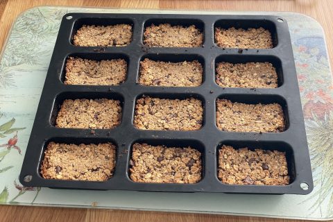 Cliquez pour zoomer ! Barres de céréales à l’avoine, noisettes, banane et chocolat Thermomix par titi37100