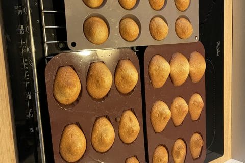 Cliquez pour zoomer ! Madeleines au yaourt Thermomix par titi37100