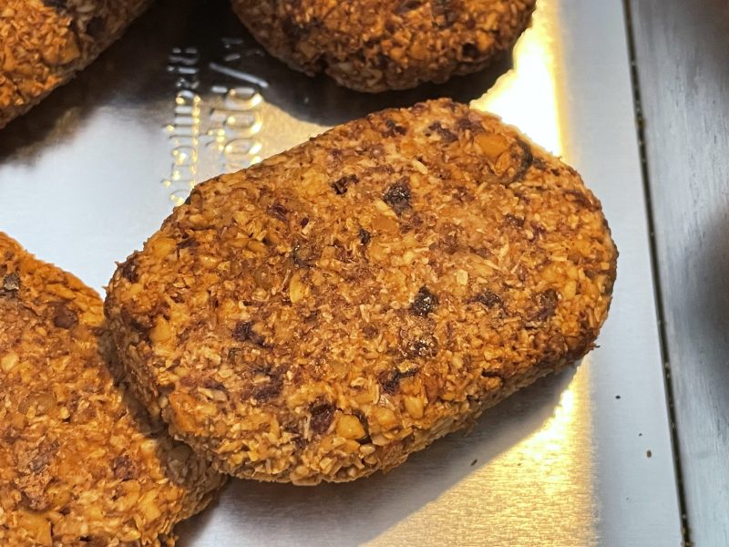 Cliquez pour zoomer ! Barres de céréales à la banane, noix et dattes Thermomix par titi37100