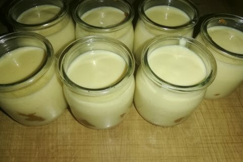 Cliquez pour zoomer ! Crème dessert au chocolat blanc Thermomix par Nel03