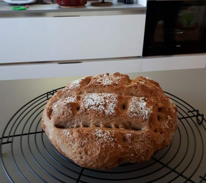 Cliquez pour zoomer ! Pain Cocotte Thermomix par audeviolette