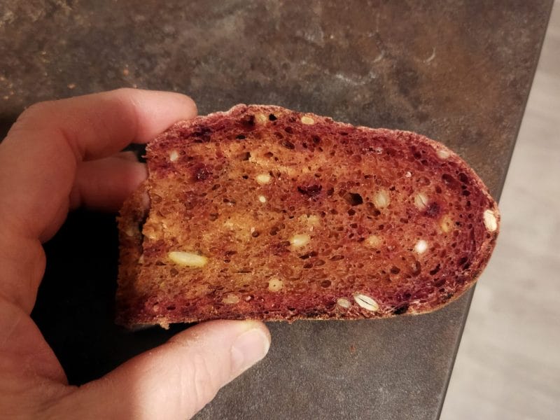 Cliquez pour zoomer ! Pain à la betterave Thermomix par Dedele_and_co