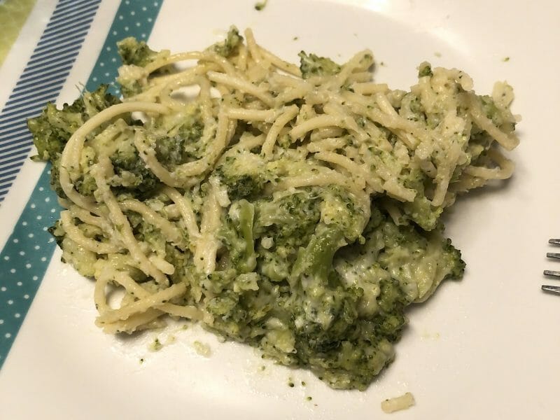 Cliquez pour zoomer ! Brocolis sauce roquefort Thermomix par Mandy 🌺