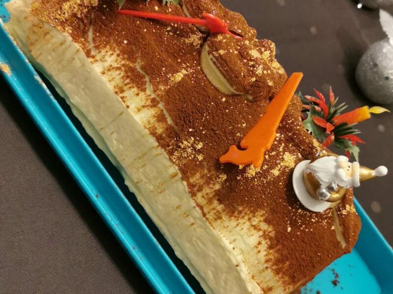 Cliquez pour zoomer ! Bûche Tiramisu Thermomix par Mandy 🌺