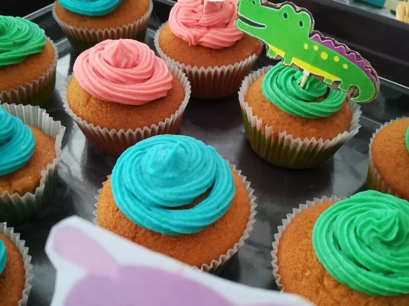 Cliquez pour zoomer ! Cupcakes à la framboise Thermomix par MatLenPA