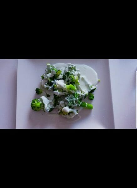 Cliquez pour zoomer ! Brocolis sauce roquefort Thermomix par switchy280