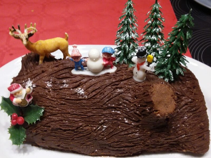 Cliquez pour zoomer ! Mini bûches express aux marrons Thermomix par Dauphinlibre