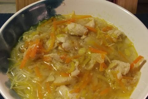 Cliquez pour zoomer ! Bouillon Chinois, poulet et poireaux au Thermomix