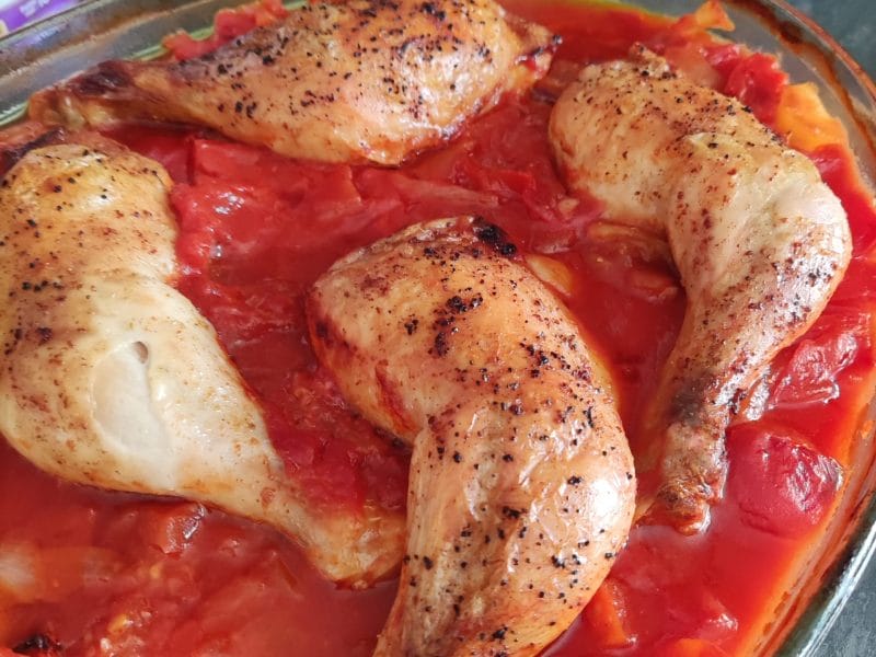 Cliquez pour zoomer ! Poulet aux pommes de terre, poivron et tomates Thermomix par gdbb41
