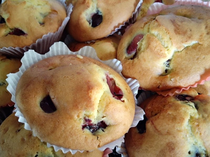 Cliquez pour zoomer ! Muffins aux cerises Thermomix par Simone57960