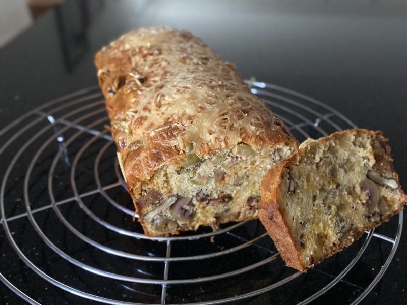 Cliquez pour zoomer ! Cake salé jambon fromage et olives Thermomix par Wendy