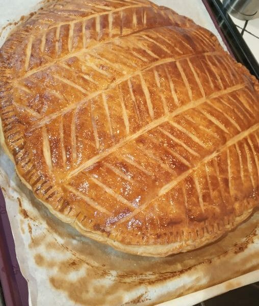 Cliquez pour zoomer ! Galette des rois à la frangipane Thermomix par PatCatherine
