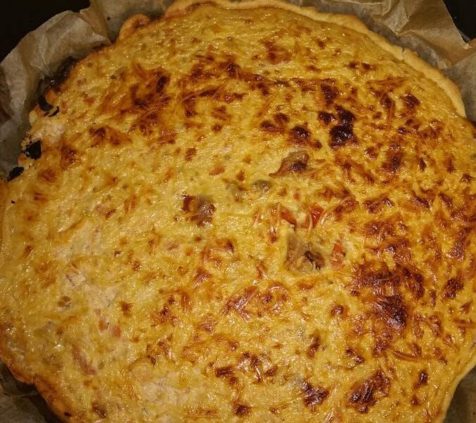 Cliquez pour zoomer ! Tarte au thon, tomate et moutarde Thermomix par Soniam