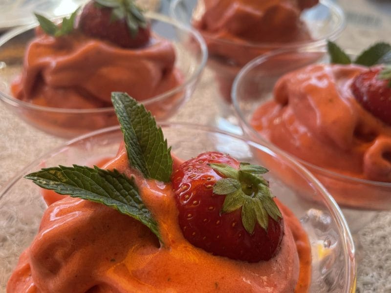 Cliquez pour zoomer ! Sorbet à la fraise Thermomix par manuela_82