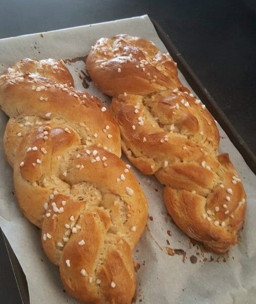 Cliquez pour zoomer ! Brioche tressée à la mie filante Thermomix par Caroline_10