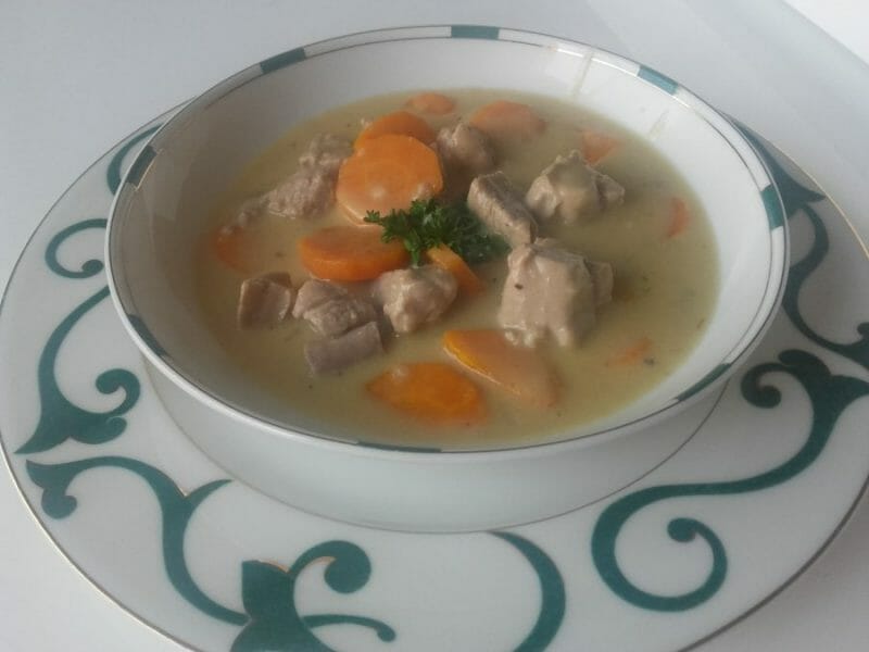 Cliquez pour zoomer ! Filet mignon façon blanquette Thermomix par vivie1971 @