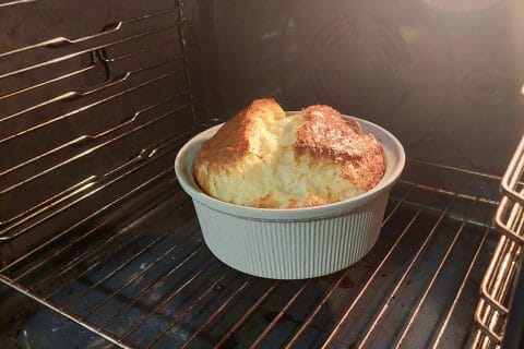 Cliquez pour zoomer ! Soufflé au fromage Thermomix par Sybile