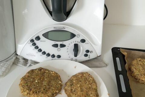 Cliquez pour zoomer ! Steaks lentilles, pois chiches, courgettes Thermomix par cocofab