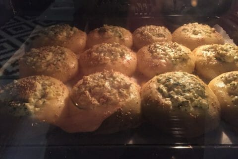 Cliquez pour zoomer ! Poğaça – Petits pains Turcs à la Feta Thermomix par yuyu1