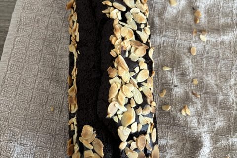 Cliquez pour zoomer ! Cake ultra moelleux au chocolat Thermomix par audrey2502