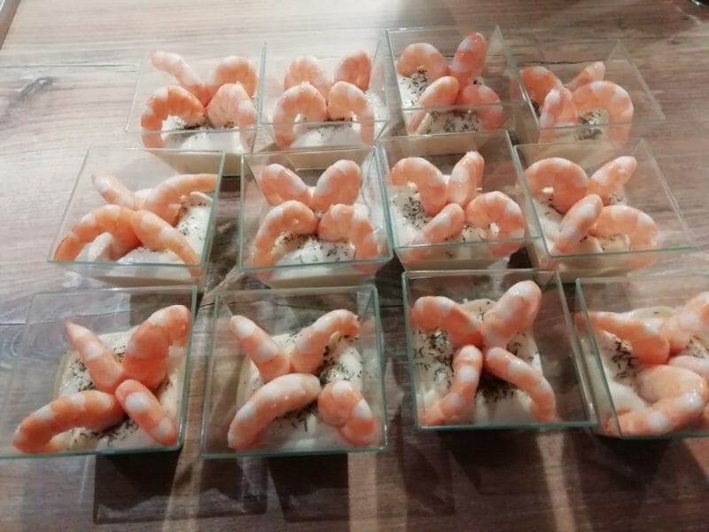 Cliquez pour zoomer ! Verrine de mousse de chou-fleur et crevettes Thermomix par Marjo0318