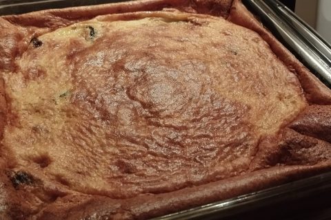 Cliquez pour zoomer ! Far breton aux pruneaux Thermomix par cactus24