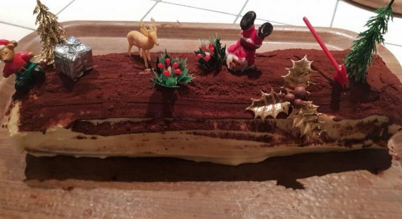 Cliquez pour zoomer ! Bûche Tiramisu Thermomix par Audrey_22