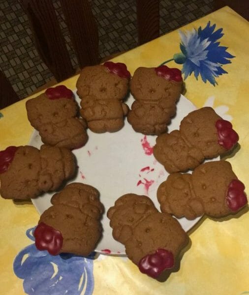 Cliquez pour zoomer ! Biscuits pain d’épices de la Saint Nicolas Thermomix par Nathalie_12