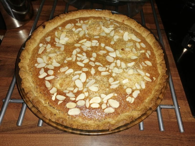 Cliquez pour zoomer ! Tarte aux poires sur lit de chocolat Thermomix par Anne