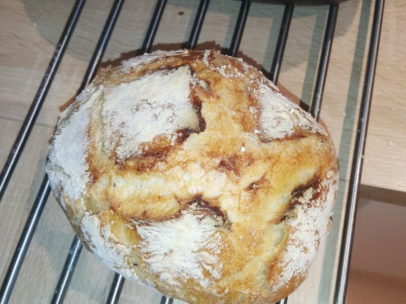 Cliquez pour zoomer ! Pain Cocotte Thermomix par Audrey_24