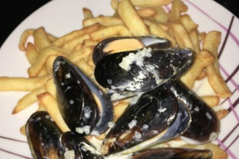 Cliquez pour zoomer ! Moules sauce au roquefort au Thermomix
